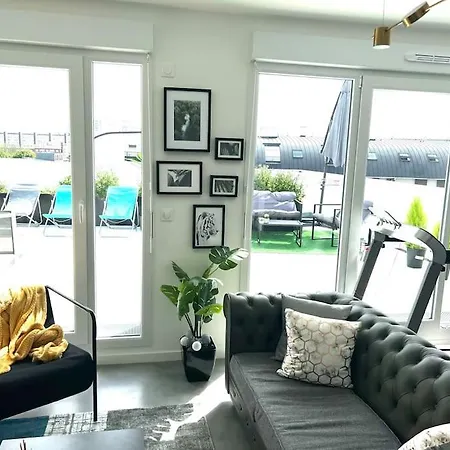 Bel Avec Terrasse Privee 86m2 アパート